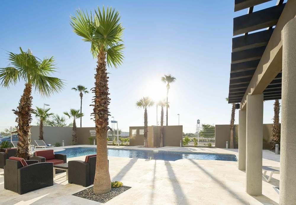 Courtyard By Marriott Hermosillo Exterior photo