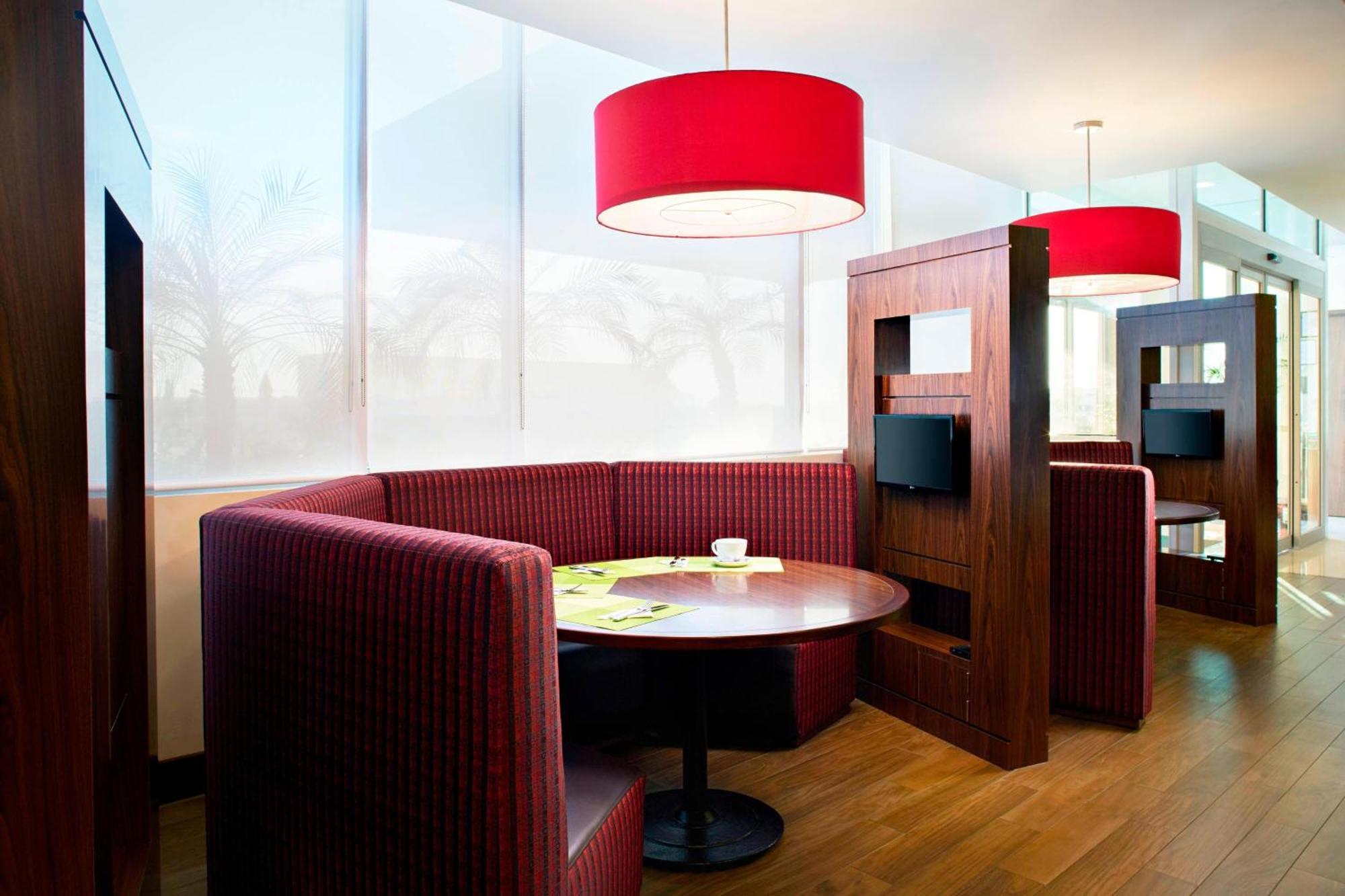 Courtyard By Marriott Hermosillo Exterior photo