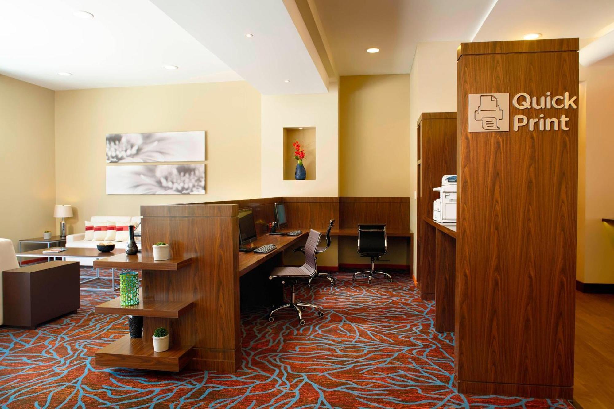 Courtyard By Marriott Hermosillo Exterior photo